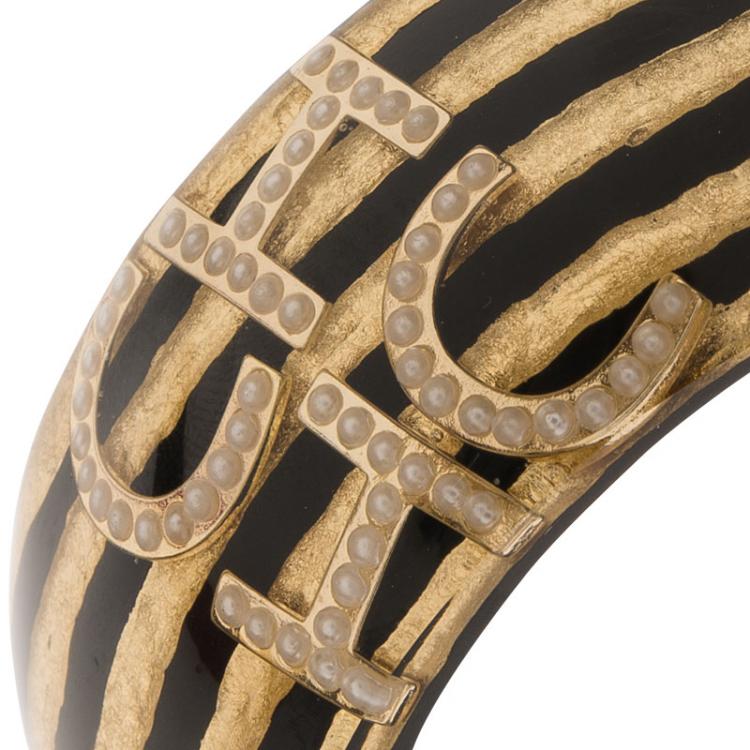 Pre Owned CH Carolina Herrera Faux Pearl Black and Gold Tone Resin Wide Bangle 20cm