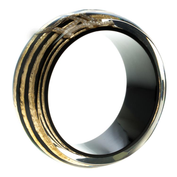 Pre Owned CH Carolina Herrera Gold Tone Inclusion Black Resin Wide Bangle Bracelet