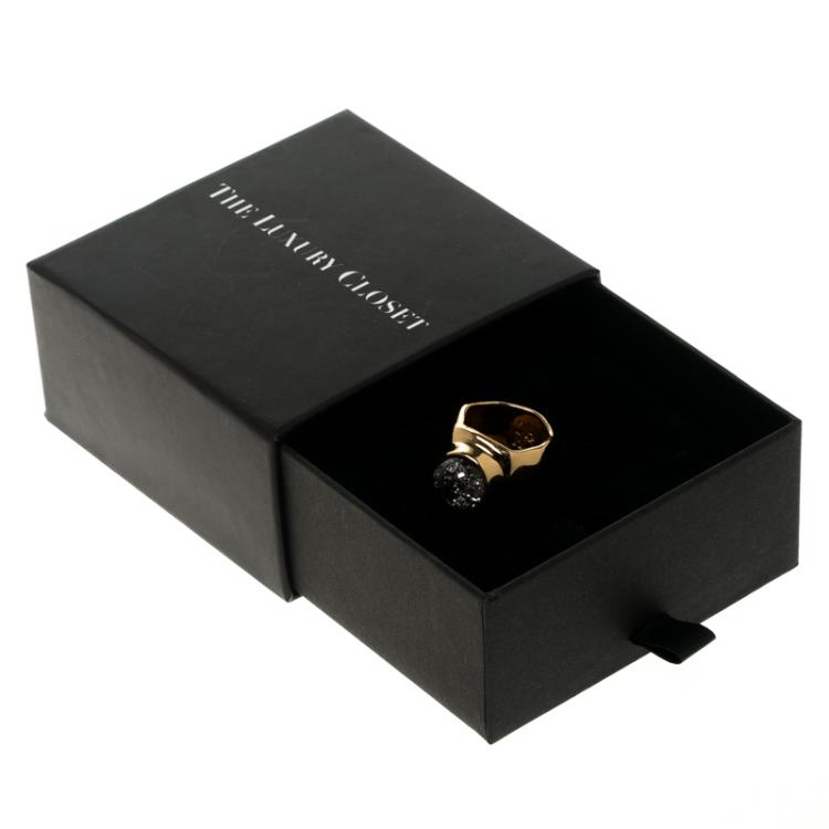 Pre Owned Carolina Herrera Hematite Druzy Gold Tone Ring Size 56