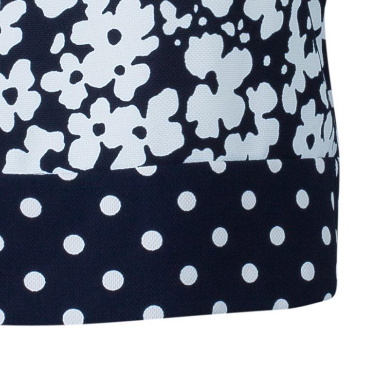 Pre Owned CH Carolina Herrera Navy and White Floral Print Square Top M