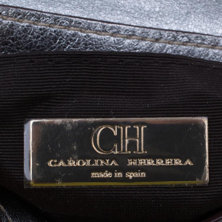 Pre Owned CH Carolina Herrera Silver Leather Clutch