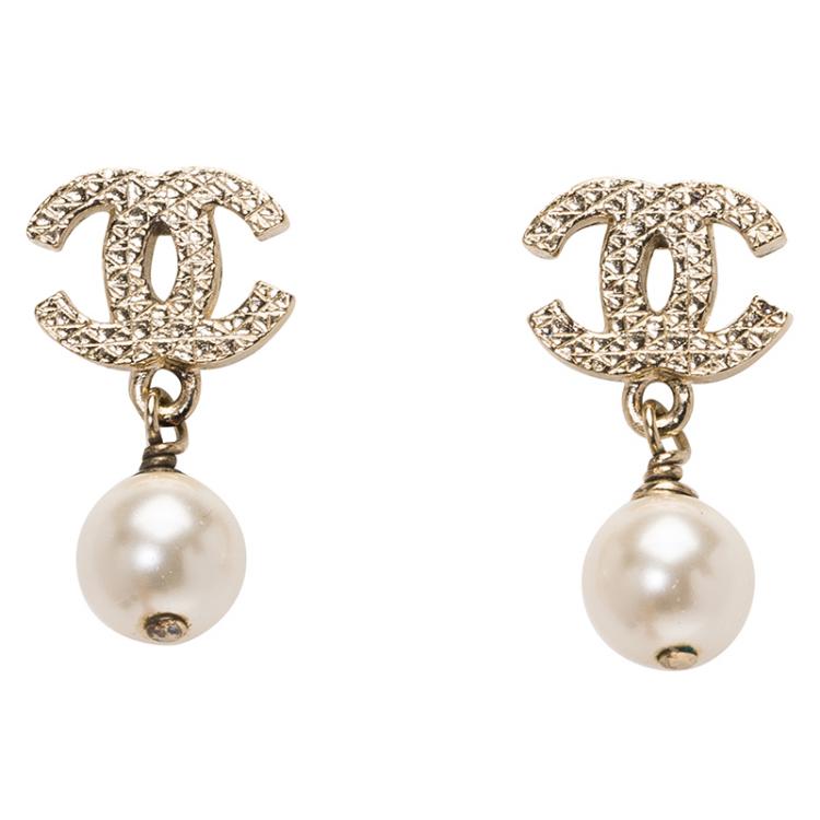 Chanel CC Mini Pearl Earrings Chanel | The Luxury Closet