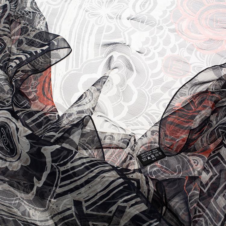 Pre Owned Chanel Navy Blue Floral Print Silk Scarf