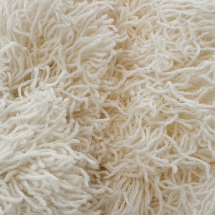 مملوكة مسبقًا Chanel Cream Chunky Knit Cashmere Muffler