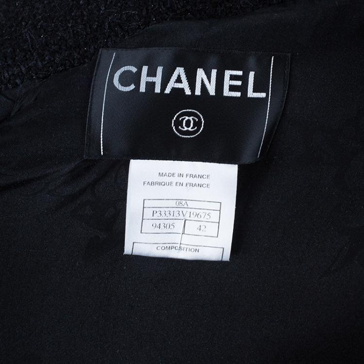 Pre Owned Chanel Black Boucle Zip Detail Jacket L