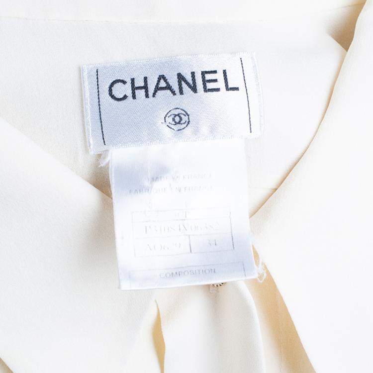 Pre Owned Chanel Off-white Sleeveless Dress S