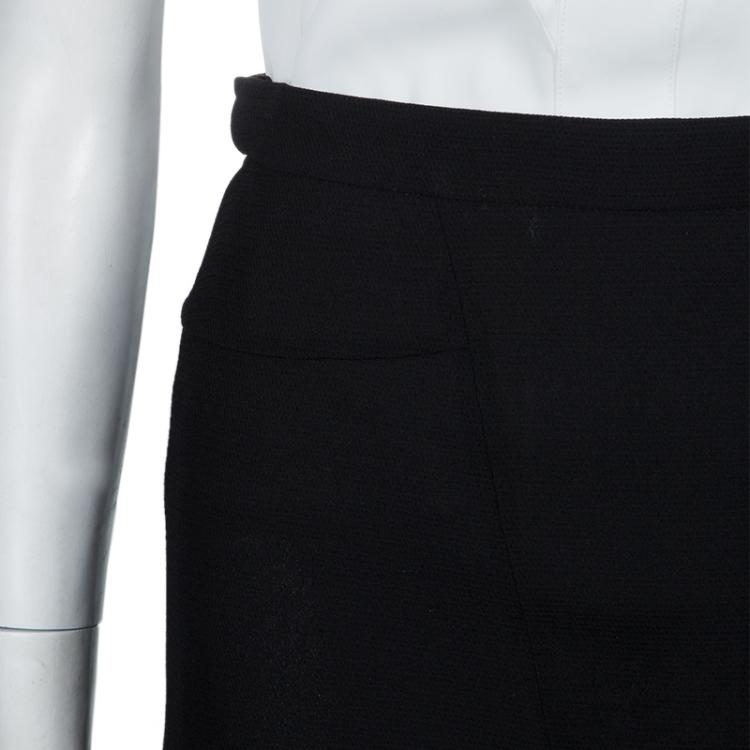 مملوكة مسبقًا Chanel Black Flare Skirt S