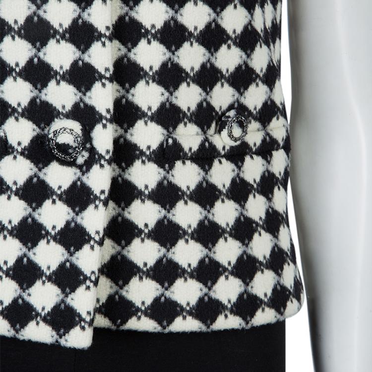 مملوكة مسبقًا Chanel Monochrome Diamond Checked Wool Vest S