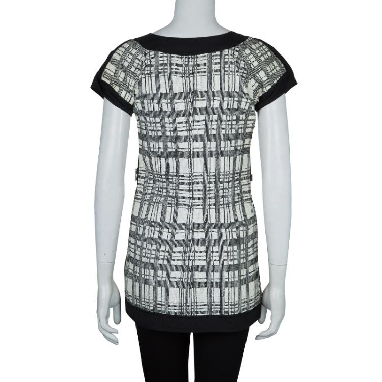 Pre Owned Chanel Monochrome Textured Short Sleeve Jacket S