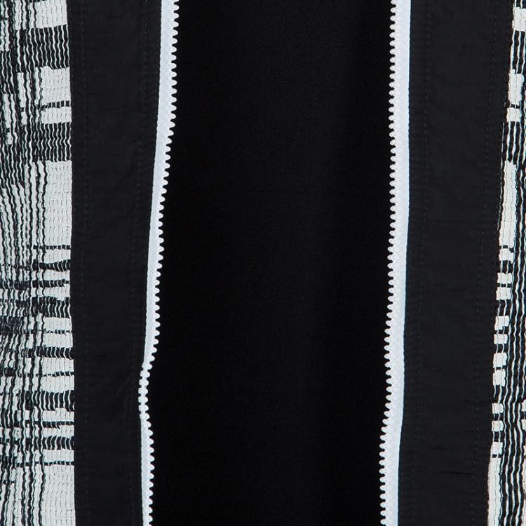 Pre Owned Chanel Monochrome Textured Short Sleeve Jacket S