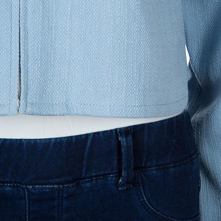 مملوكة مسبقًا Chanel Powder Blue Textured Cotton Cropped Jacket M