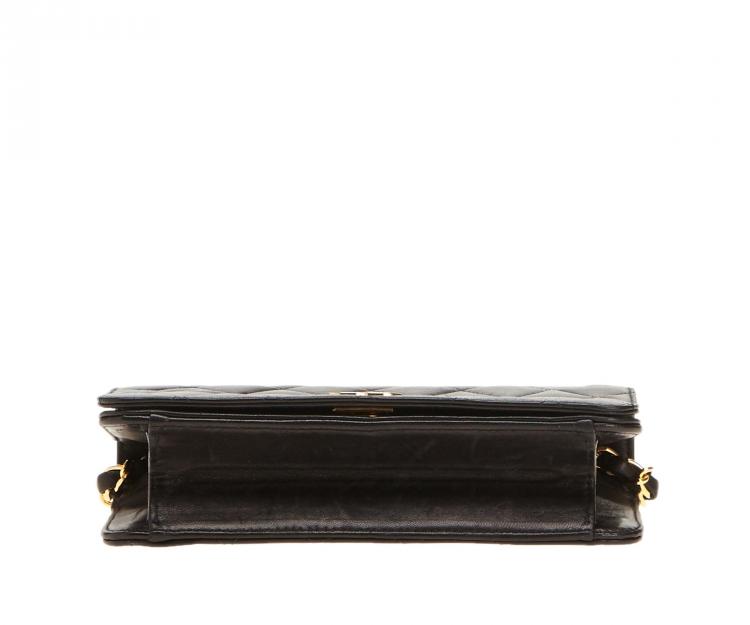 Pre Owned Chanel Black Quilted Lambskin Mini Flap Bag