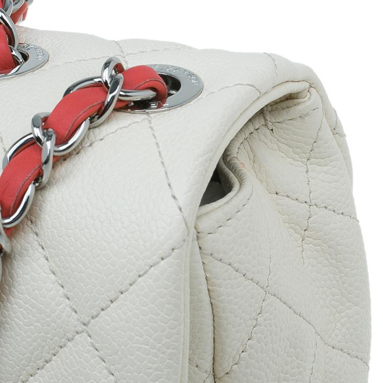 Pre Owned Chanel White/Red Quilted Caviar Leather Jumbo Ombre Single Flap Bag