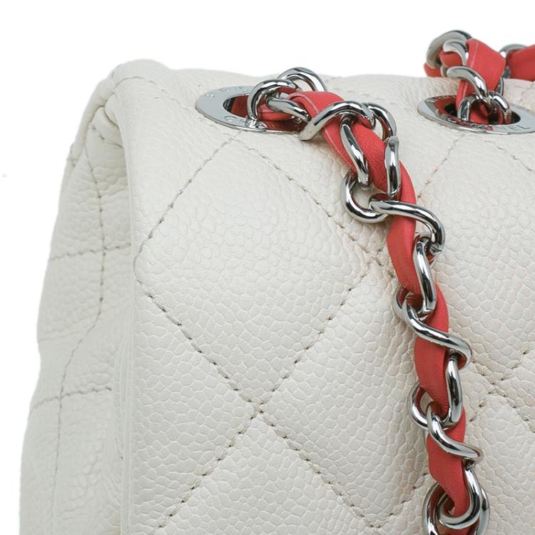 Pre Owned Chanel White/Red Quilted Caviar Leather Jumbo Ombre Single Flap Bag