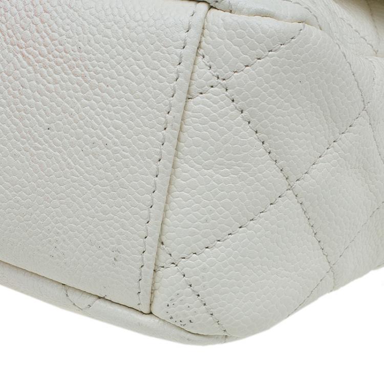 Pre Owned Chanel White/Red Quilted Caviar Leather Jumbo Ombre Single Flap Bag