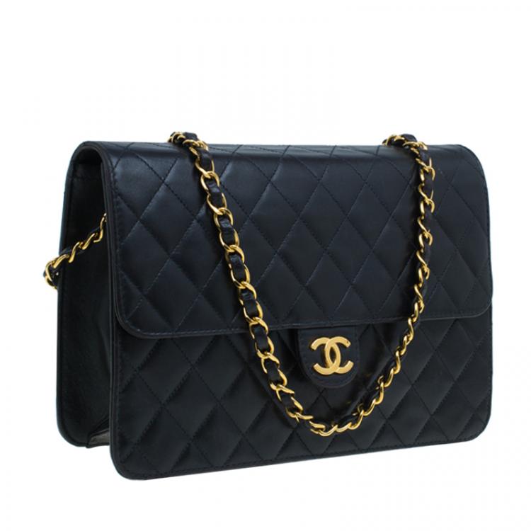 Pre Owned Chanel Black Lambskin Single Flap Shoulder Bag