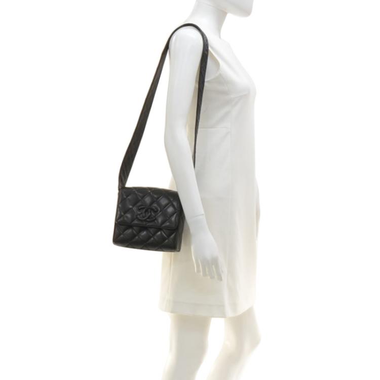 Chanel Vintage Black Quilted Lambskin Leather CC Shoulder Bag Chanel