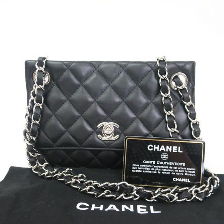 Pre Owned Chanel Black Lambskin Umbrella Case Single Flap Bag