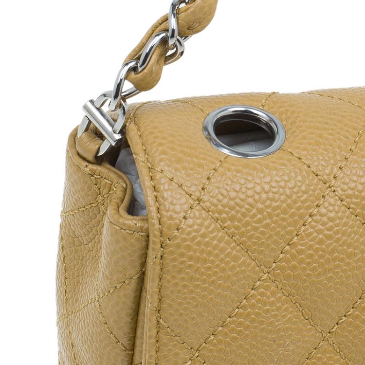 Pre Owned Chanel Beige Quilted Lambskin East West Flap Bag