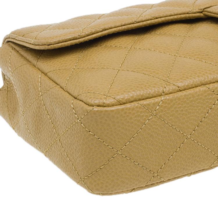 Pre Owned Chanel Beige Quilted Lambskin East West Flap Bag