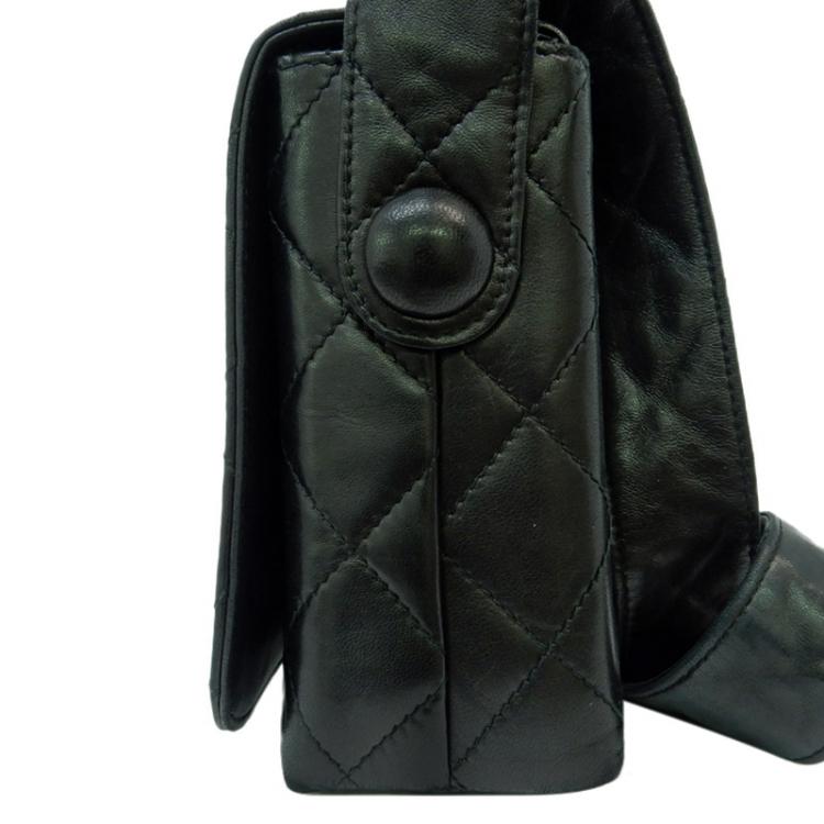 مملوكة مسبقًا Chanel Black Quilted Lambskin Vintage Flap Bag