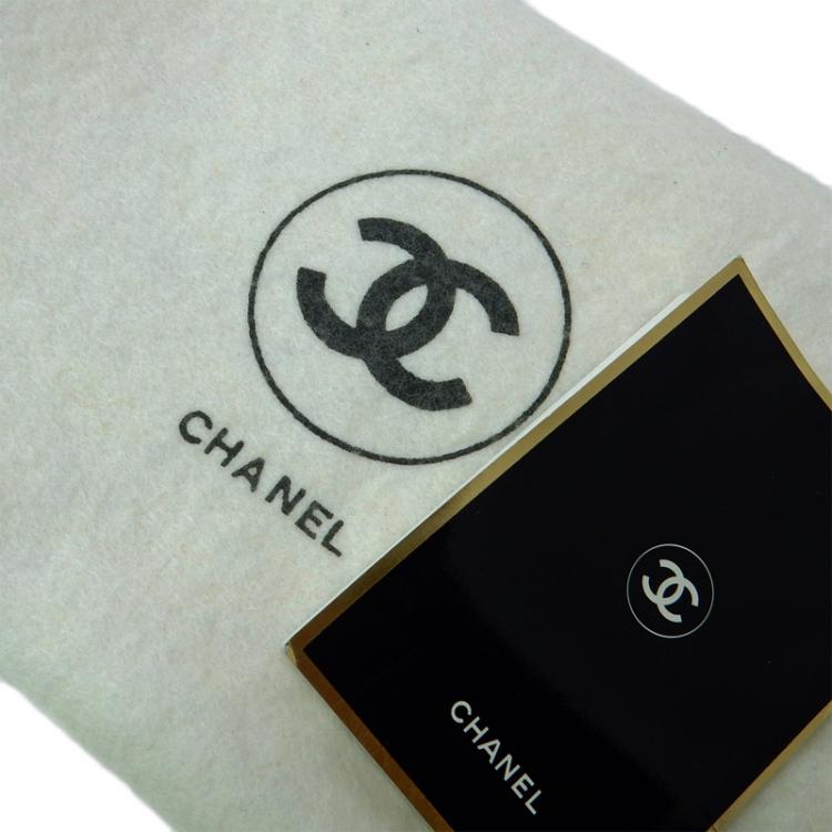 مملوكة مسبقًا Chanel Black Quilted Lambskin Vintage Flap Bag