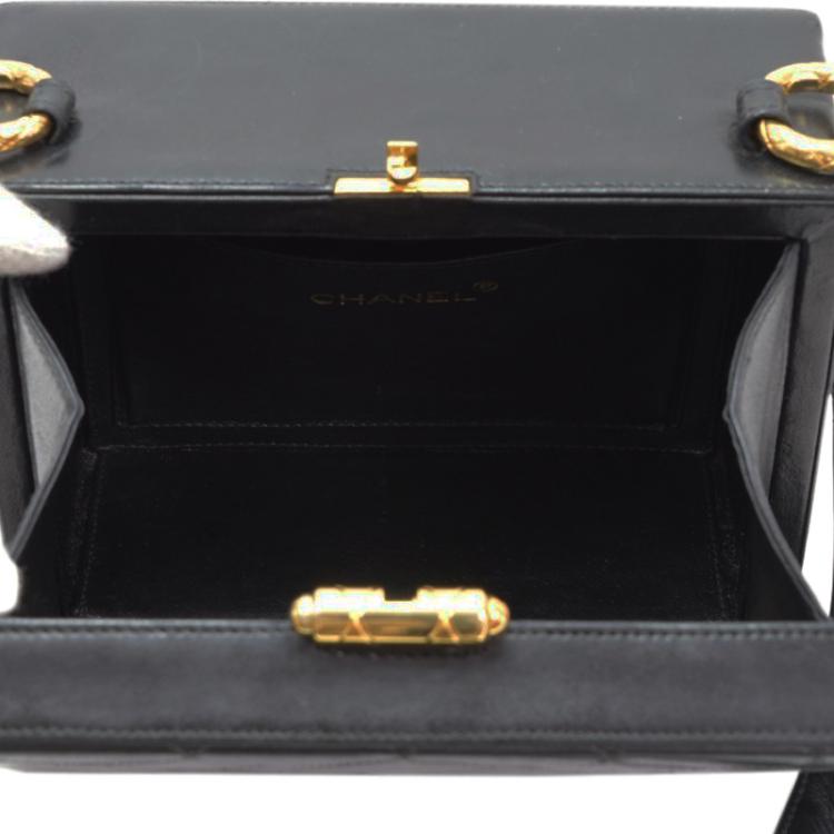 Pre Owned Chanel Black Quilted Lambskin Vintage Box Bag