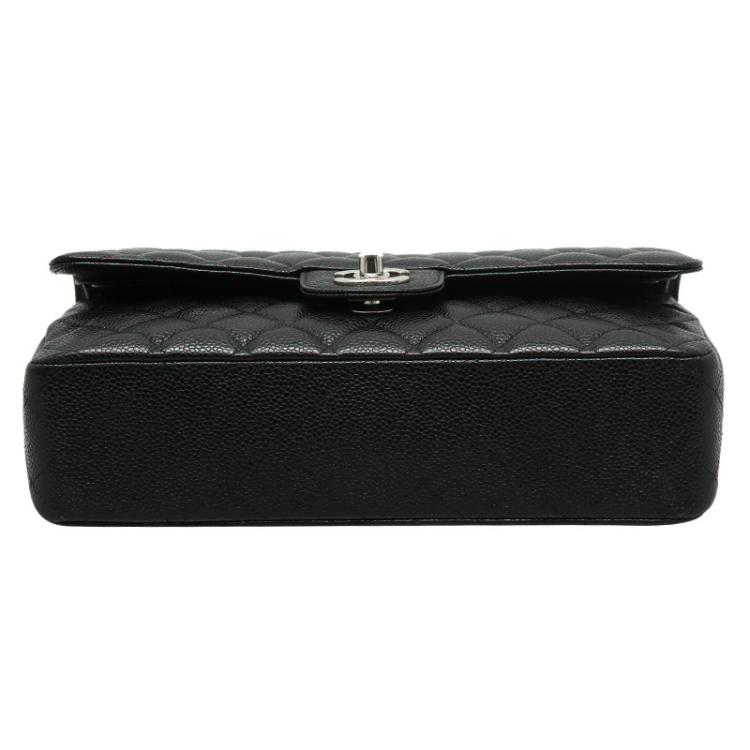 Pre Owned Chanel Black Quilted Caviar Classic Medium Single Flap Bag