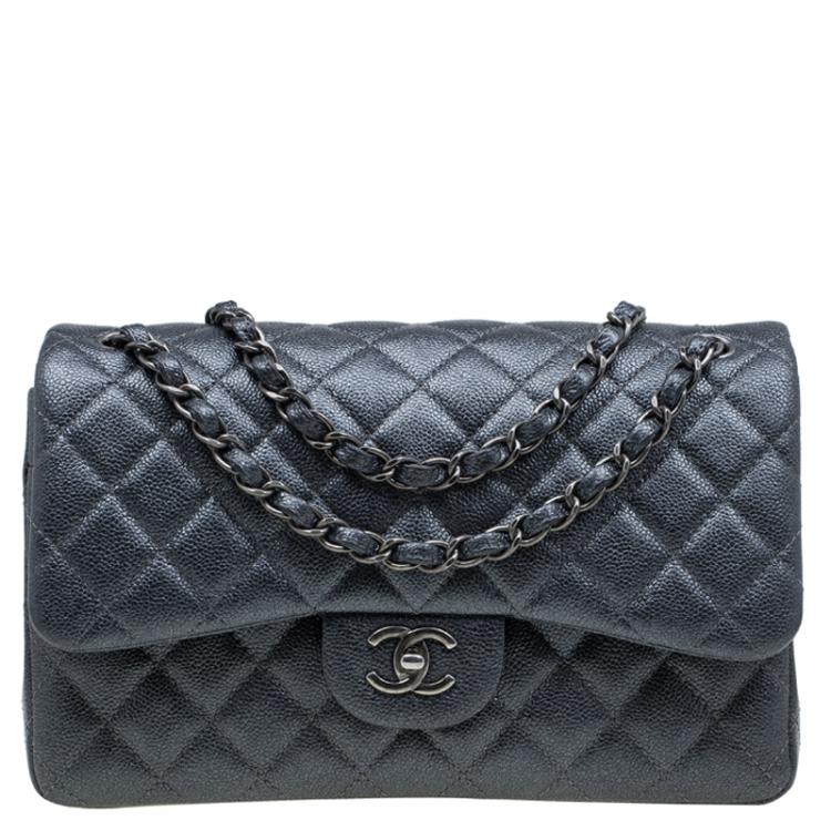 Chanel Metallic Grey Quilted Caviar Leather Jumbo Classic Double Flap Bag  Chanel | The Luxury Closet