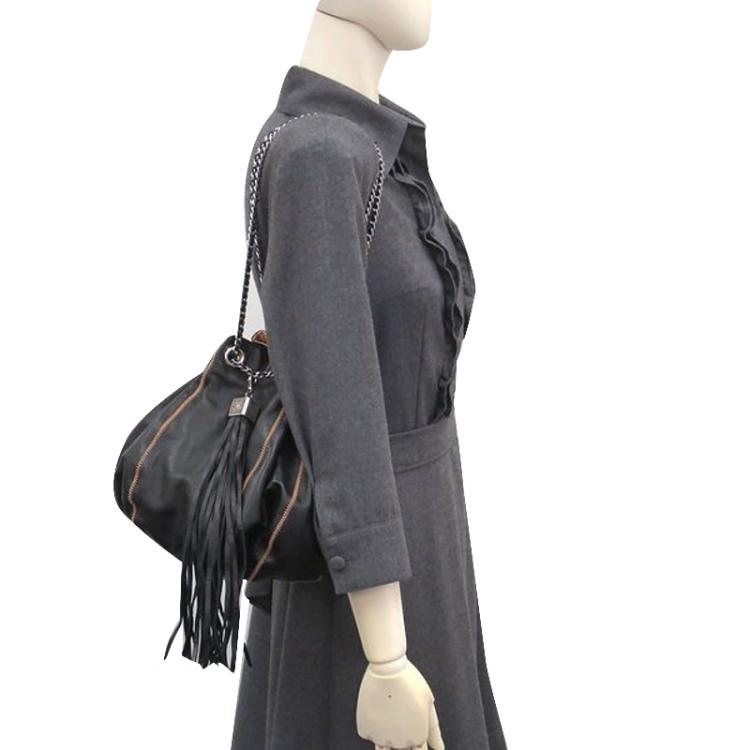 Pre Owned Chanel Black Lambskin Leather Drawstring Hobo