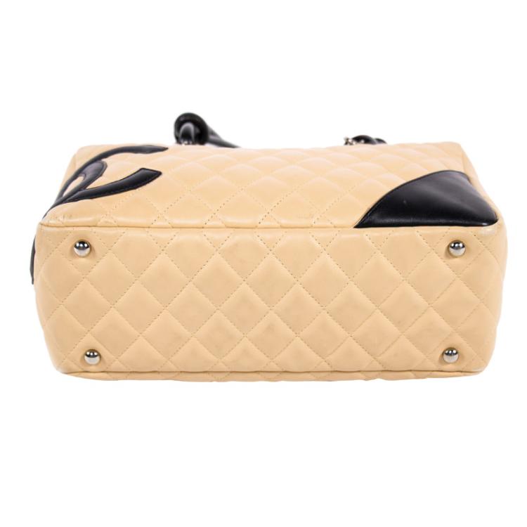 مملوكة مسبقًا Chanel Beige/Black Quilted Leather Large Ligne Bowler Bag