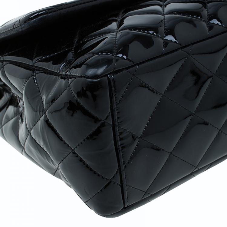 Pre Owned Chanel Black Quilted Patent Leather Maxi Classic Single Flap Bag