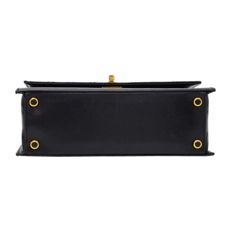 Pre Owned Chanel Black Lambskin Vintage Flap Bag