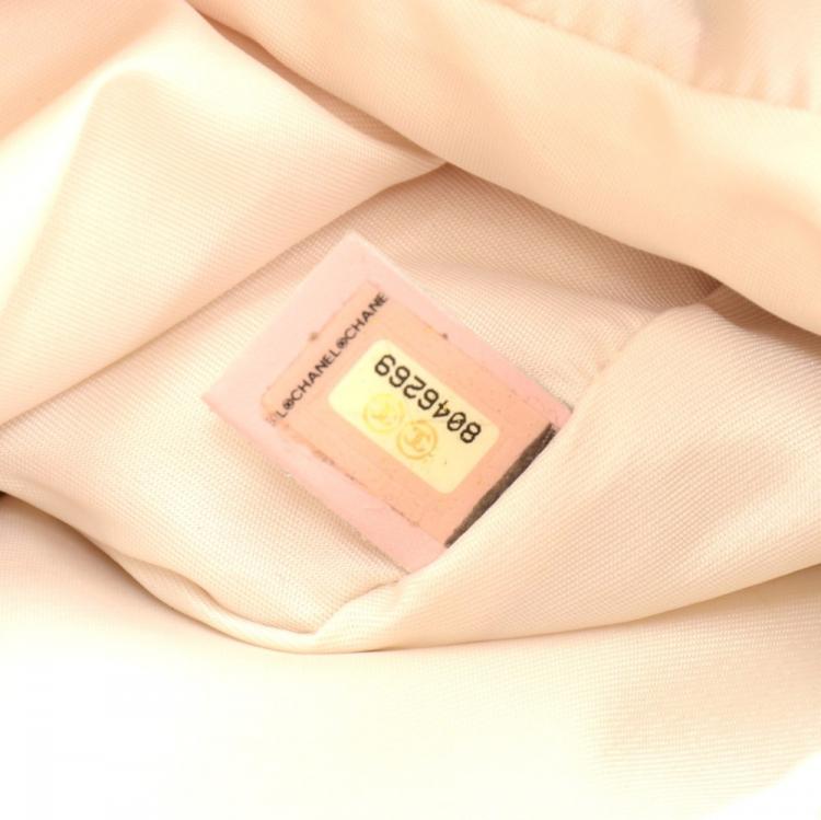 Pre Owned Chanel Pink Nylon Travel Line Hobo