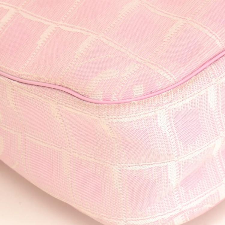 Pre Owned Chanel Pink Nylon Travel Line Hobo