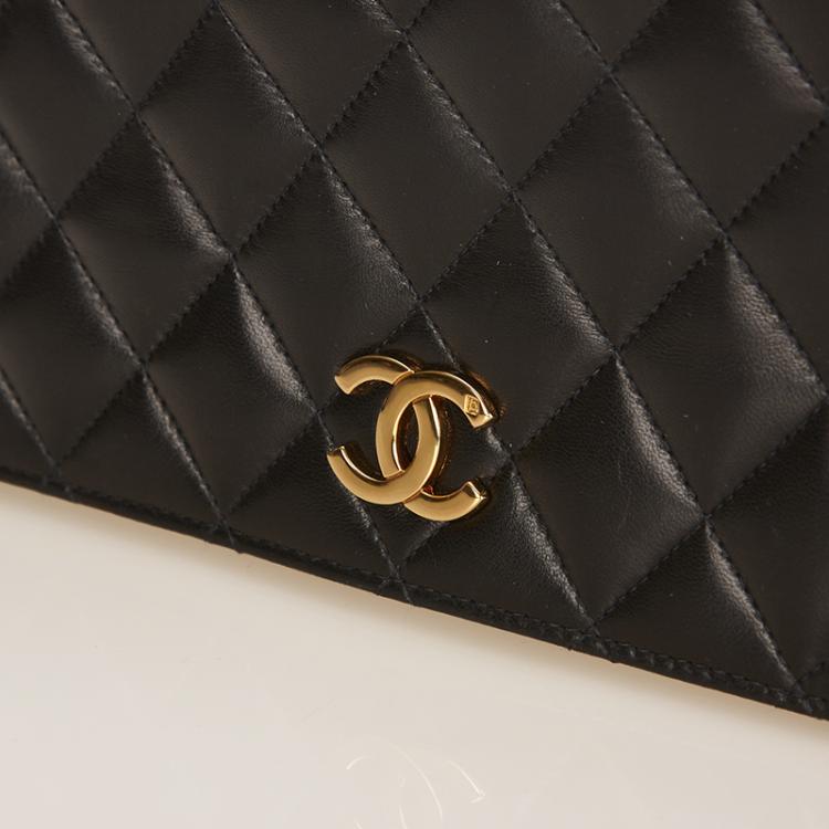 Pre Owned Chanel Black Quilted Lambskin Full Flap Bag