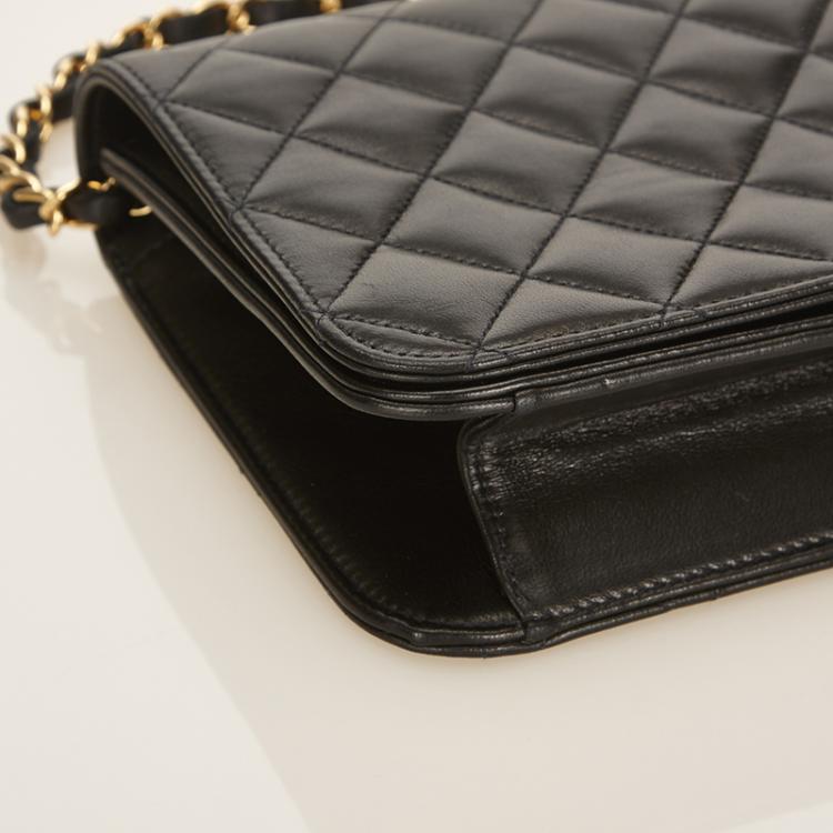 Pre Owned Chanel Black Quilted Lambskin Full Flap Bag