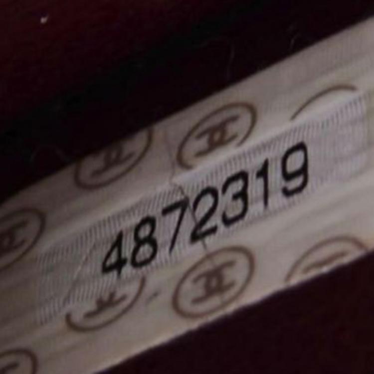 مملوكة مسبقًا Chanel Black Quilted Lambskin Full Flap Bag