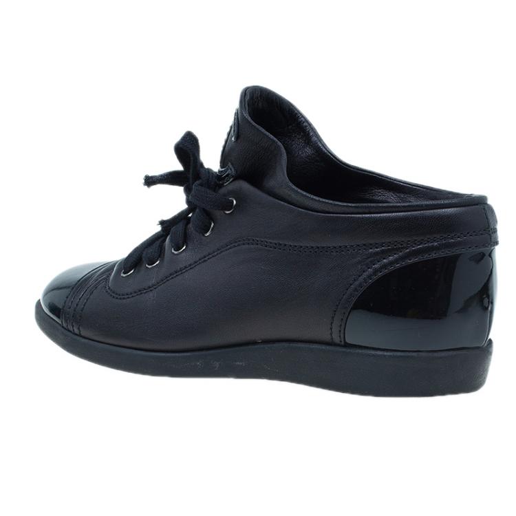 Pre Owned Chanel Black Patent Leather CC Sneakers Size 37.5