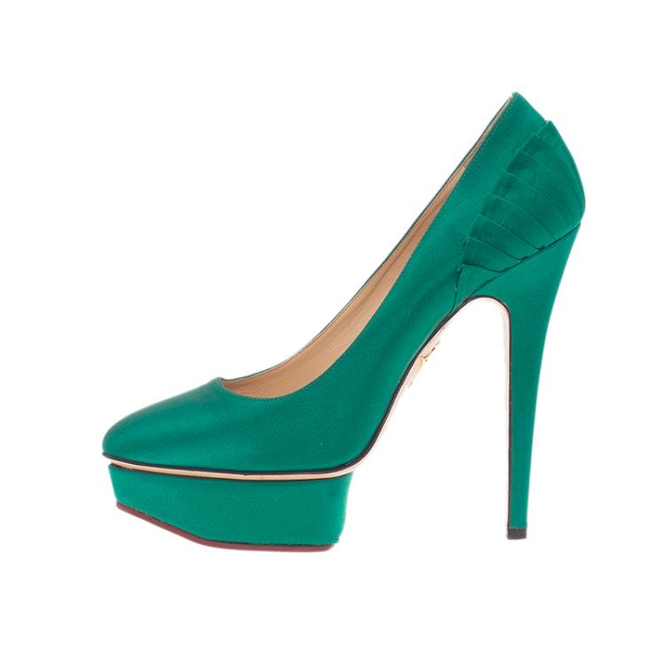 Pre Owned Charlotte Olympia Green Paloma Fan-Pleat Satin Pumps Size 38.5 