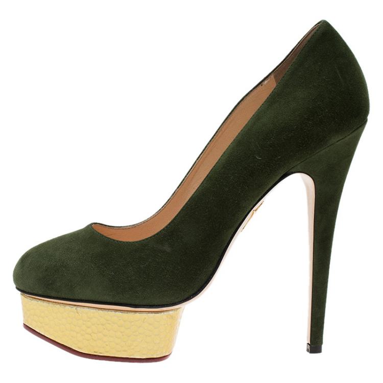 مملوكة مسبقًا Charlotte Olympia Green Suede Dolly Platform Pumps Size 40