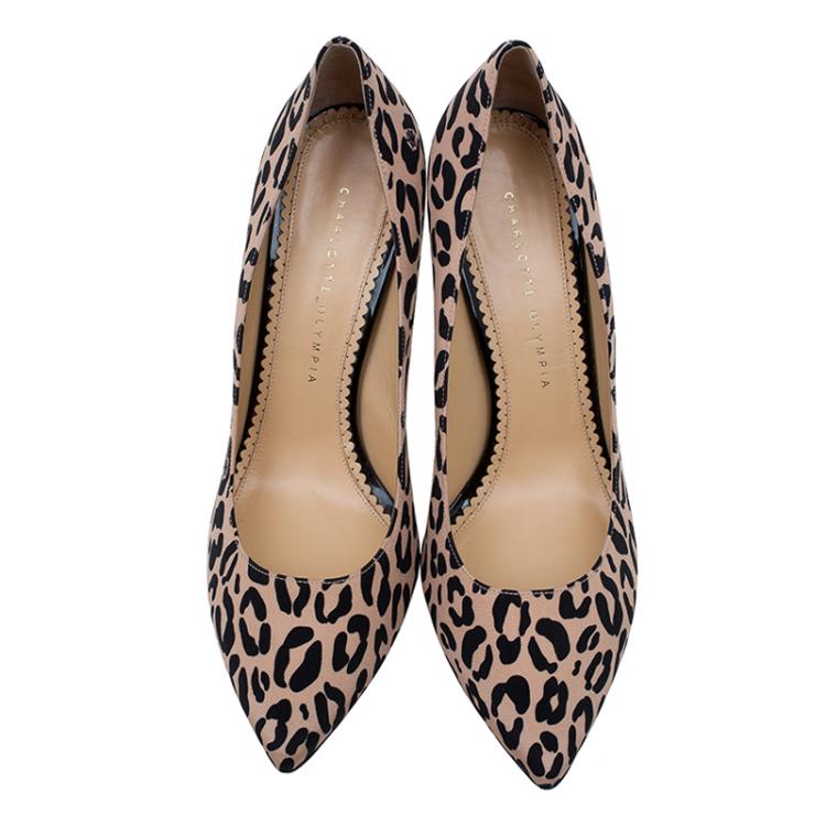 Pre Owned Charlotte Olympia Leopard Print Satin Debbie Platform Pumps 41