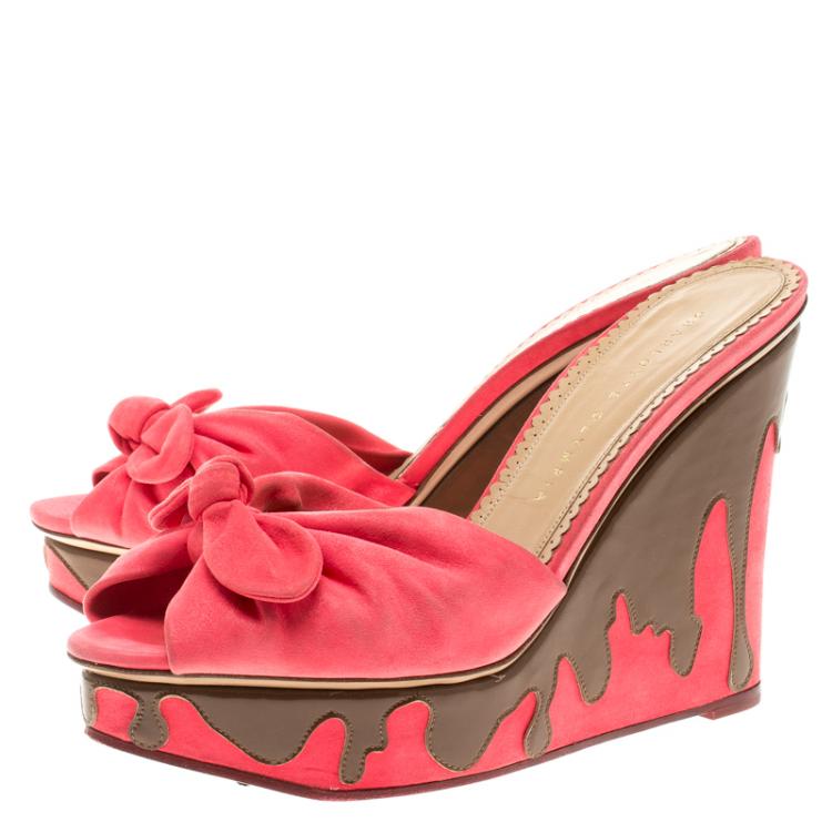 Pre Owned Charlotte Olympia Pink Fabric Jayne Sundae Wedge Slides Size 39