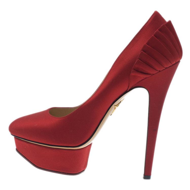 Pre Owned Charlotte Olympia Red Paloma Fan-Pleat Satin Pumps Size 38 