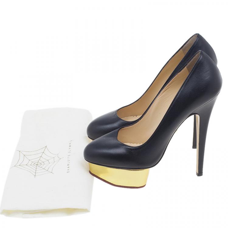 Pre Owned Charlotte Olympia Black Dolly Pumps Size 37