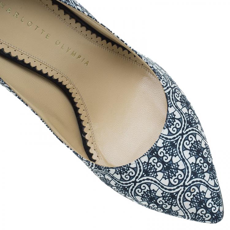 Pre Owned Charlotte Olympia Navy Blue Filigree Printed Crepe Satin Debonaire Pumps Size 39.5