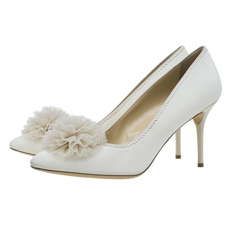 Pre Owned Charlotte Olympia Cream Satin and Tulle Desiree Pom Pom Pumps Size 41