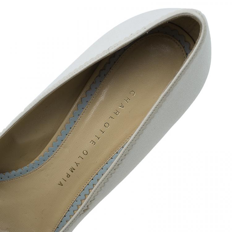 Pre Owned Charlotte Olympia Cream Satin and Tulle Desiree Pom Pom Pumps Size 41