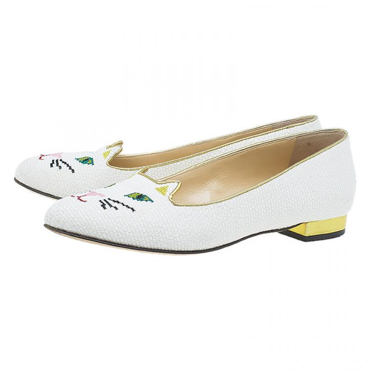 Pre Owned Charlotte Olympia White Raffia Kitty Smoking Slippers Size 39