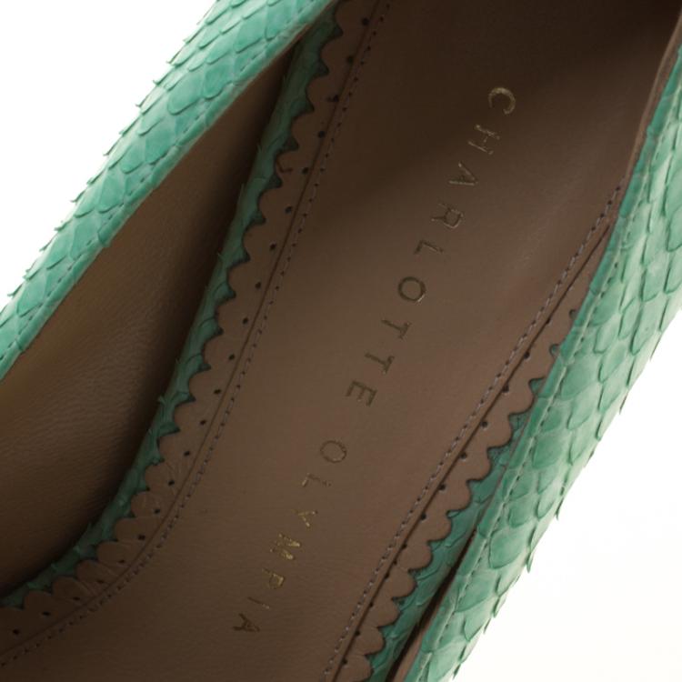 Pre Owned Charlotte Olympia Mint Green Python Monroe Pumps Size 36